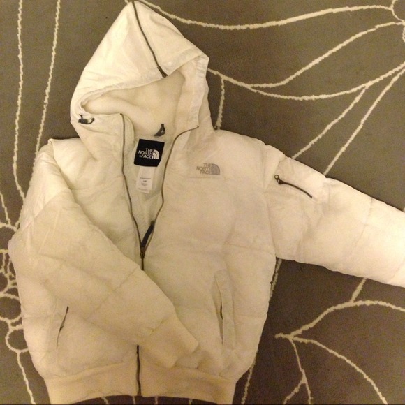 Sold. The North Face 550 Winter down jacket coat
