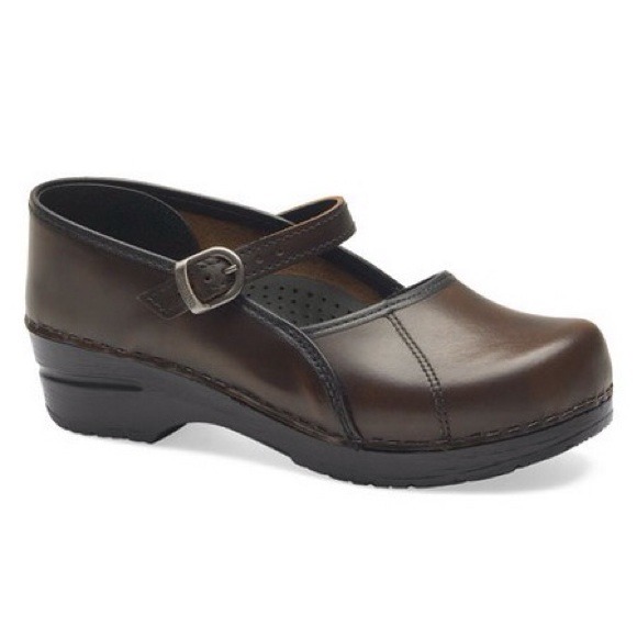 DANSKO Marcelle Cabrio (Hickory)