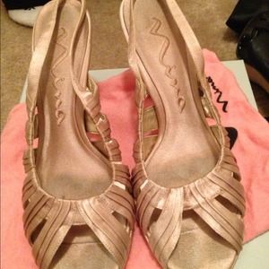 Reduced gold Nina shoes