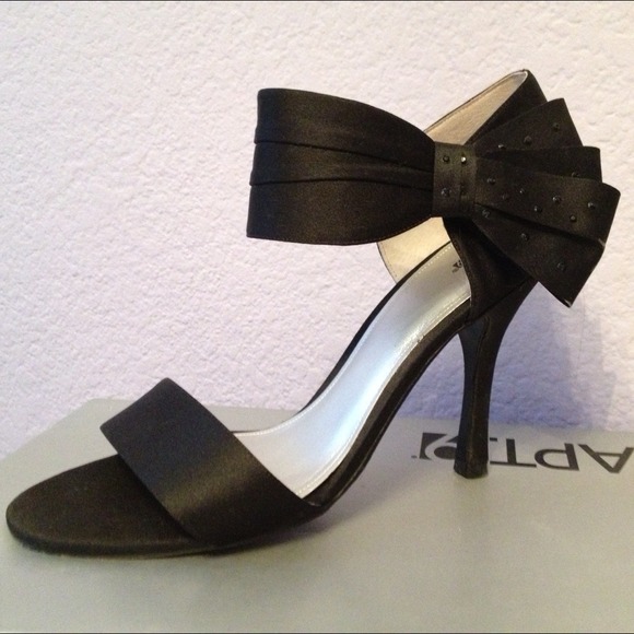 Black Vintage Inspired Heels with Bow