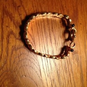 From Italy 14 karat gold bracelet