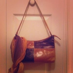 Vintage 1970's hand bag with monochromatic scarf