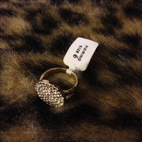 Yesim-"My Sunshine" Ring - Picture 4 of 4