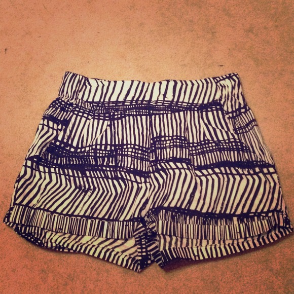 Zebra shorts
