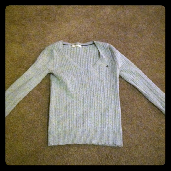 Old Navy sweater