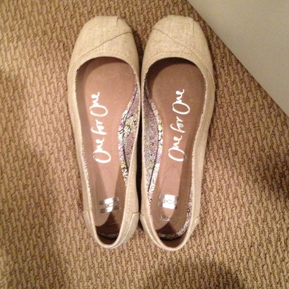 Toms ballet flats