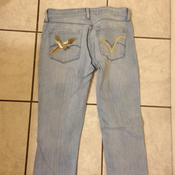 Light blue Levi's jeans