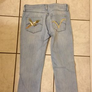 Light blue Levi's jeans