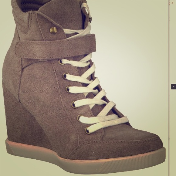 ❗❗❗SOLD❗❗❗