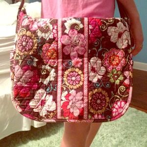 Vera Bradley messenger bag