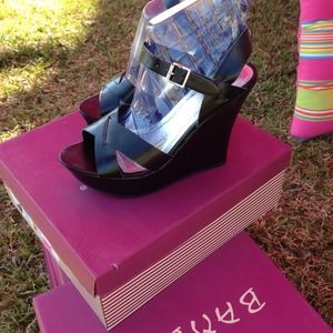 Bamboo Black Wedges