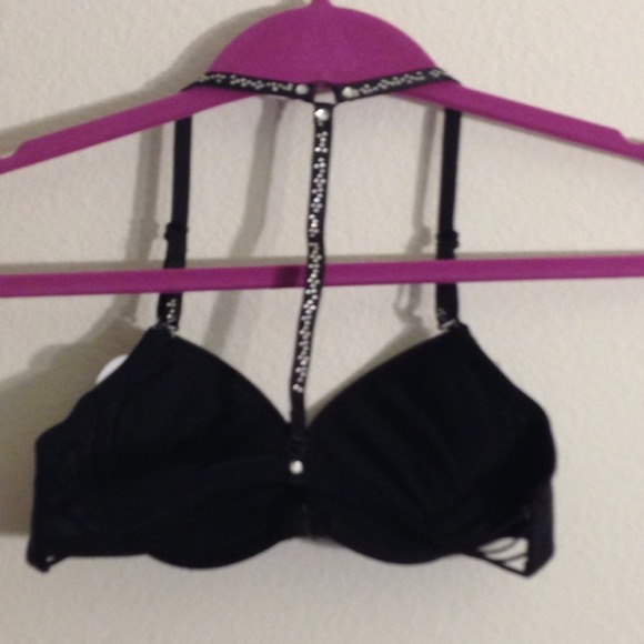 New push up front closure bra - Picture 2 of 3