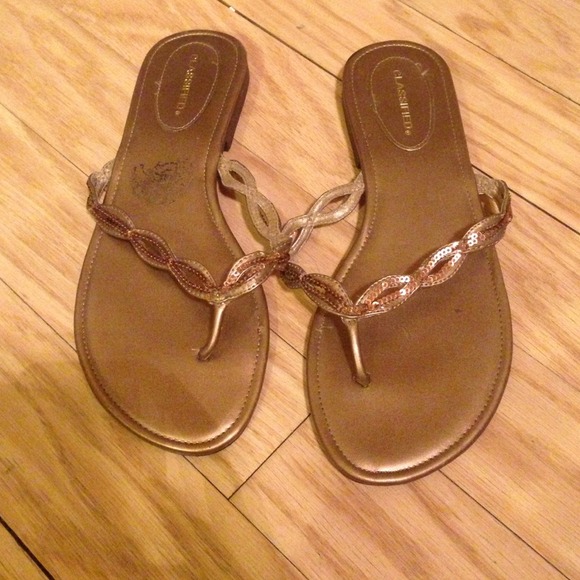 💢SOLD💢Bronze, sequin detailed sandals