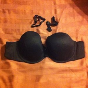 Black strapless Victoria secret bra
