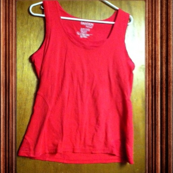 DANSKIN ACTIVE NOW TANK TOP SIZE LARGE IN CORAL - Picture 1 of 2