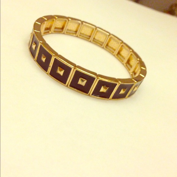 Black and gold stretchy stud bracelet