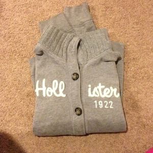 Hollister sweater