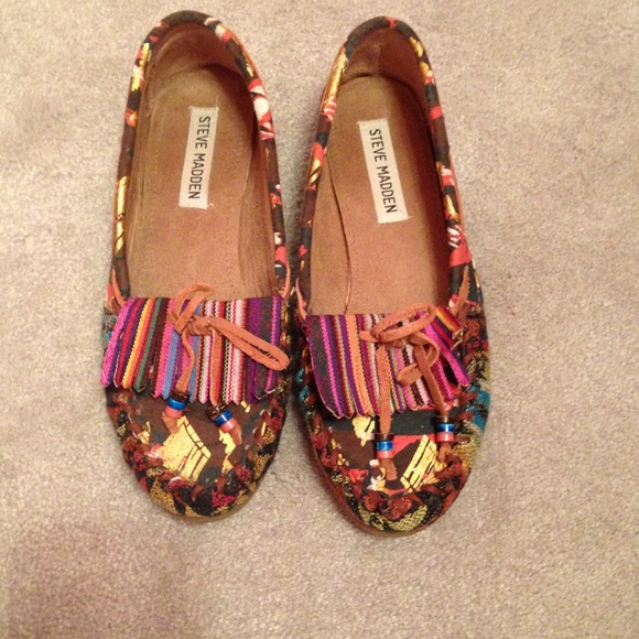 Steve Madden moccasins