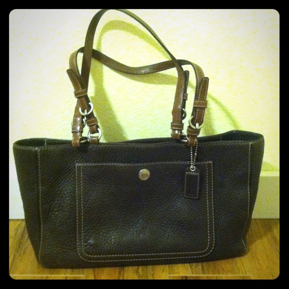 ♦SOLD♦Gently Used  Brown Coach Bag!