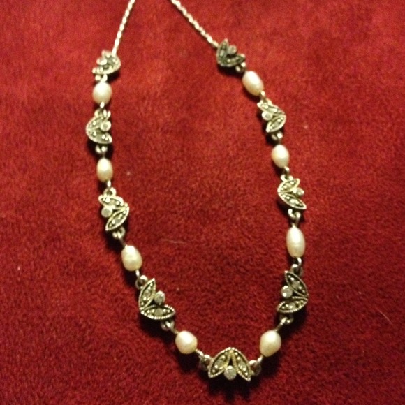 Sweet silver necklace - Picture 2 of 2