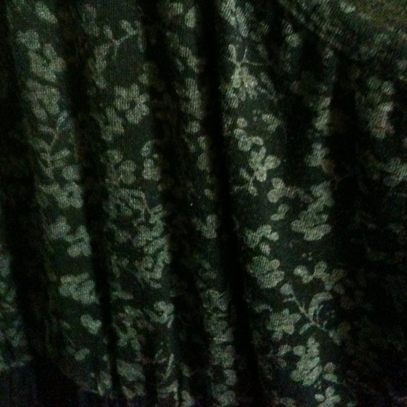 Black and gray dress - Picture 2 of 2