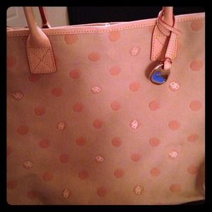 Dooney&Bourke Large Summer Handbag