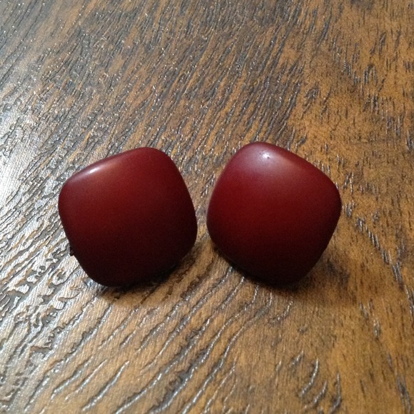 Burgundy Square Post Earrings