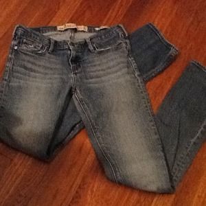 Hollister jeans
