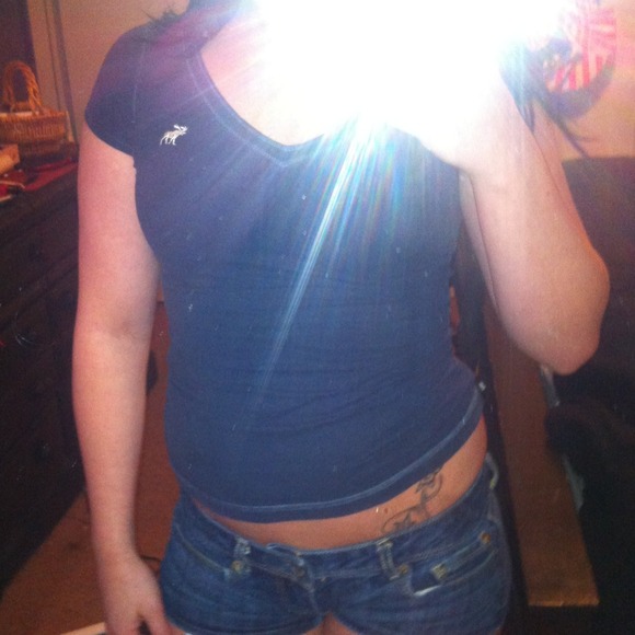 ABERCROMBIE kids v-neck