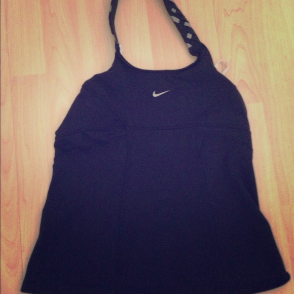 Athletic halter top