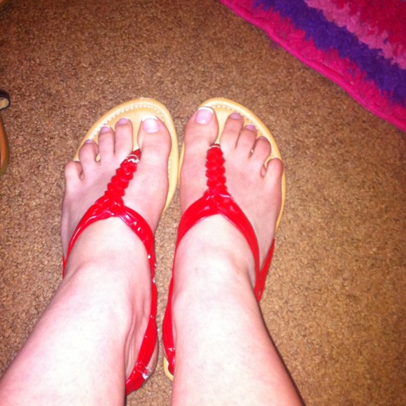 Red sandals - Picture 1 of 2