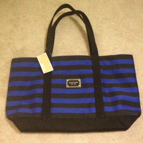 ⭐Sold⭐Michael Kors Striped Canvas Tote - Picture 2 of 4
