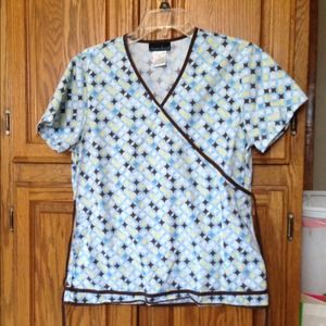 Scrub top - cherokee