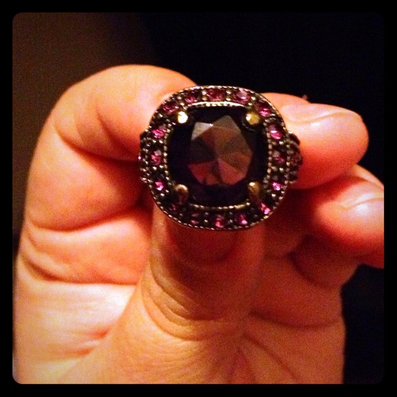 🔴SOLD Vintage ring