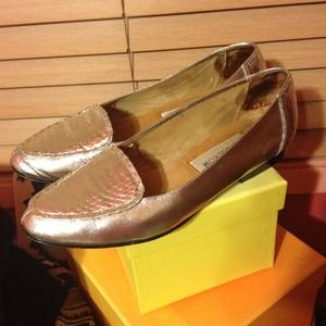 SOLD❕Nordstrom vintage metallic silver flats