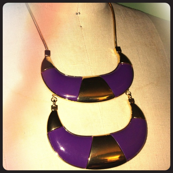 Vintage Inspired Purple and Gold necklace