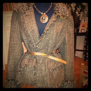Brown tweed blazer with faux fur arms and collar