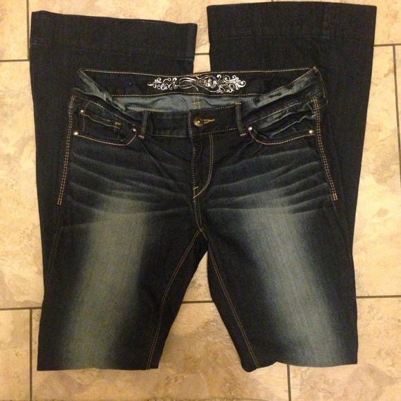 BUNDLED EXPRESS Stella Flare Low Rise Jeans 2 PAIR