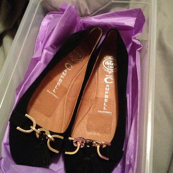 Black Jeffrey Campbell flats ....