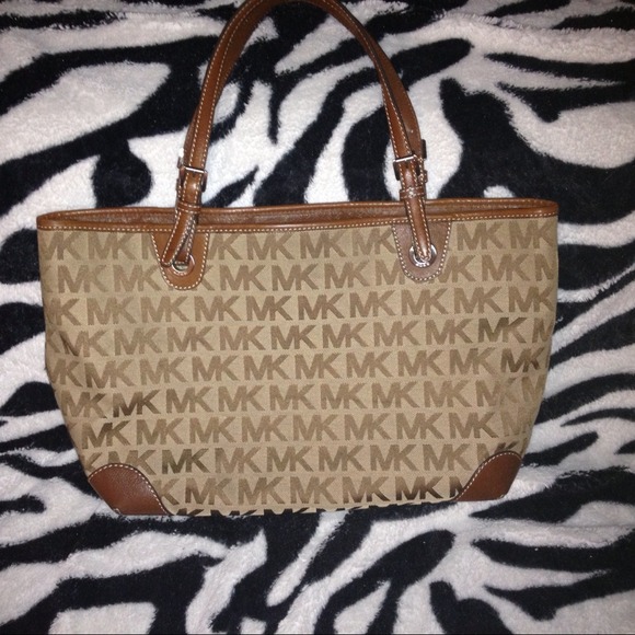 Authentic Michael Kors purse.