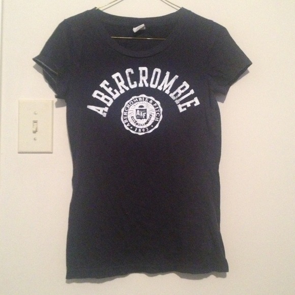 ✋SOLD✋Abercrombie shirt