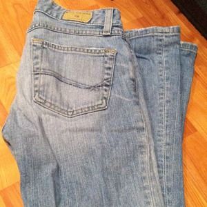 SOLD!!!  bundled!  BKE stretch jeans