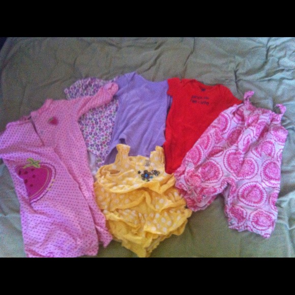 Baby girl clothes 0-3 months