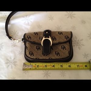 REDUCED Dooney and Bourke wristlet
