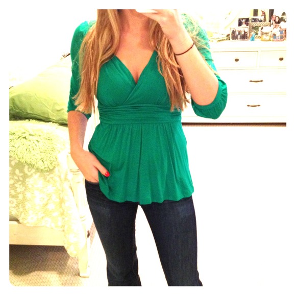 Gorgeous green banana republic top!