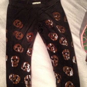 Leggings silver heart skull size large