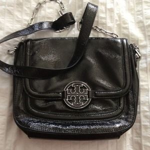 Tory Burch Amanda Patent crossbody bag