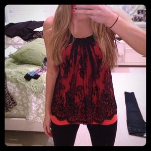 Black lace express tank!