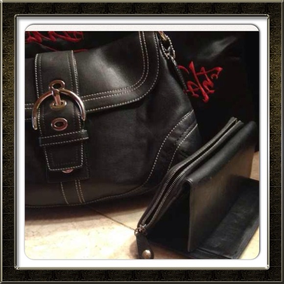 Coach set - Picture 2 of 5