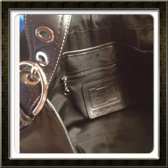 Coach set - Picture 3 of 5